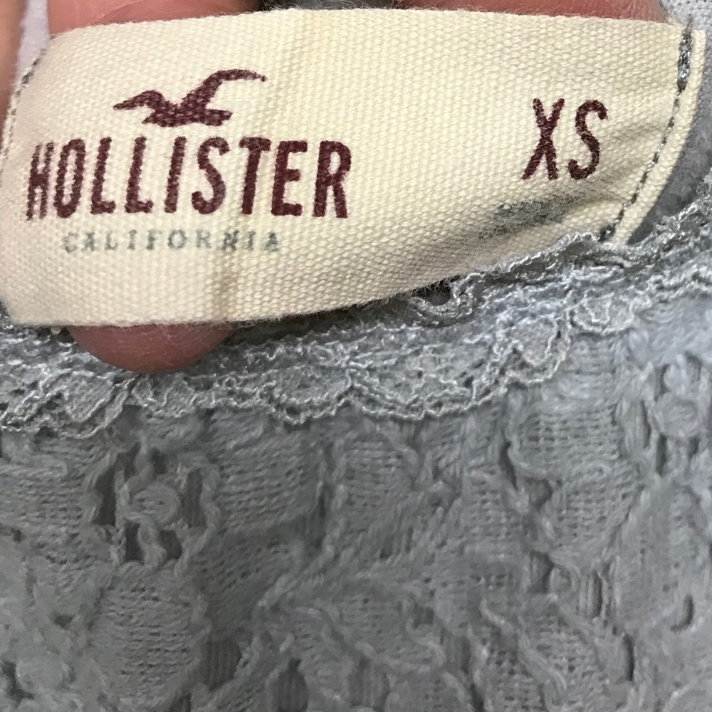 Hollister Floral Gray Lace Tank XS - Picture 6 of 8